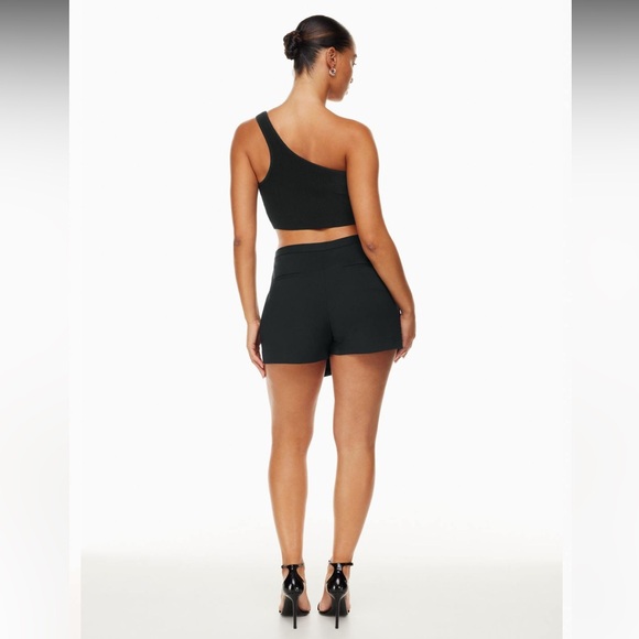 NWT Aritzia Babaton Sculpt Knit One-Shoulder Cropped Tank - Picture 3 of 7